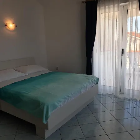 Apartmani Sanja Vrsi Exterior photo
