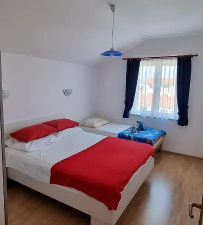 Apartmani Sanja Vrsi Exterior photo