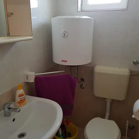 Apartmani Sanja Vrsi Exterior photo