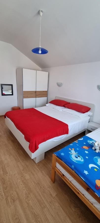Sanja Appartement *